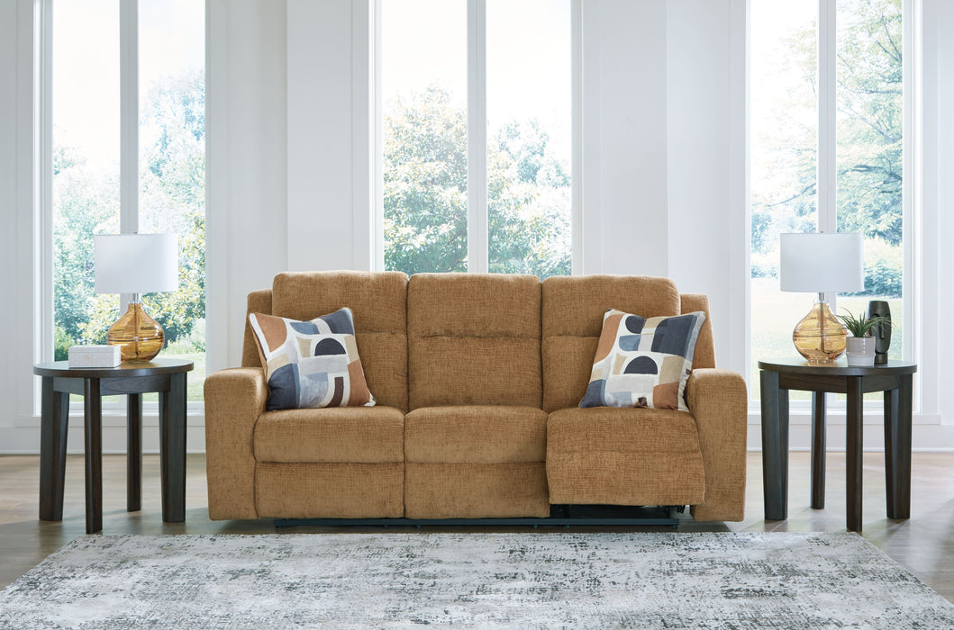 Kanlow - Honey - Reclining Sofa